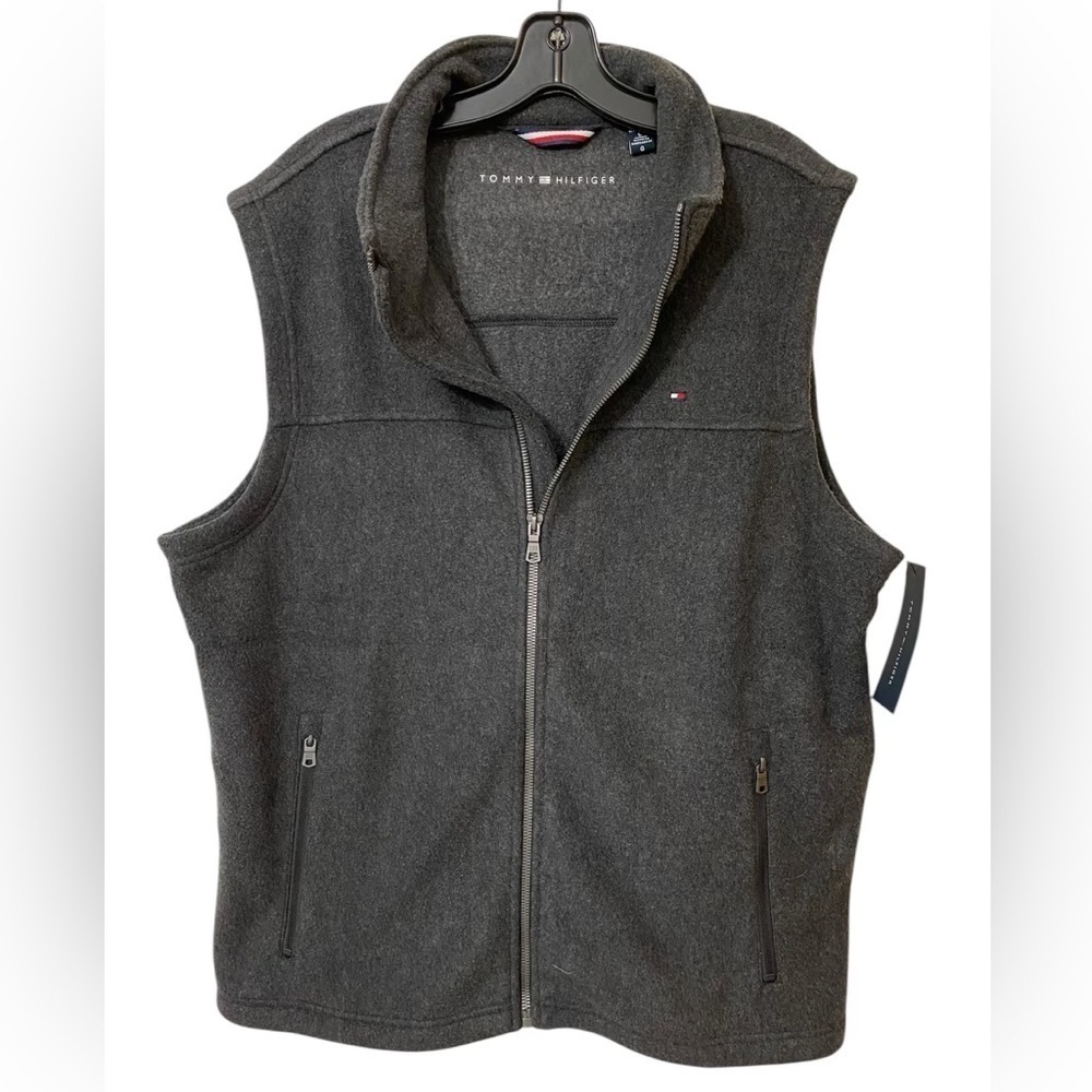 Tommy Hilfiger Fleece Vest Large Charcoal New with Tag
